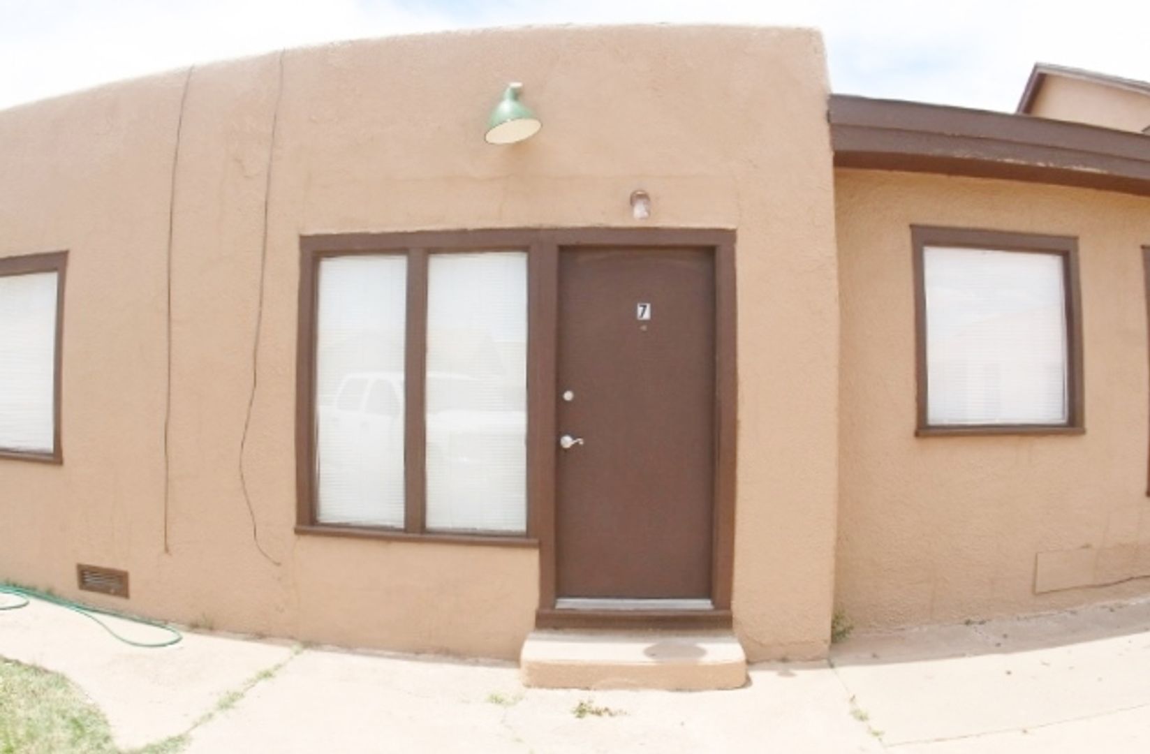 Clovis Apartment: 2800 N. Prince St.