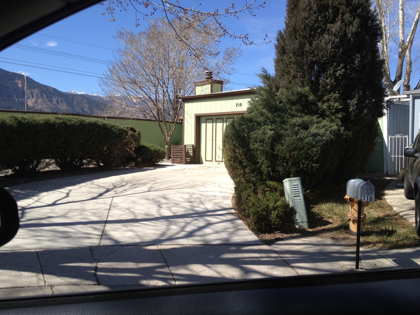 Colorado Springs House: 710 San Bruno Pl