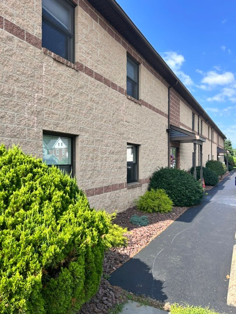 Montoursville Apartment: 322 S Alley Street