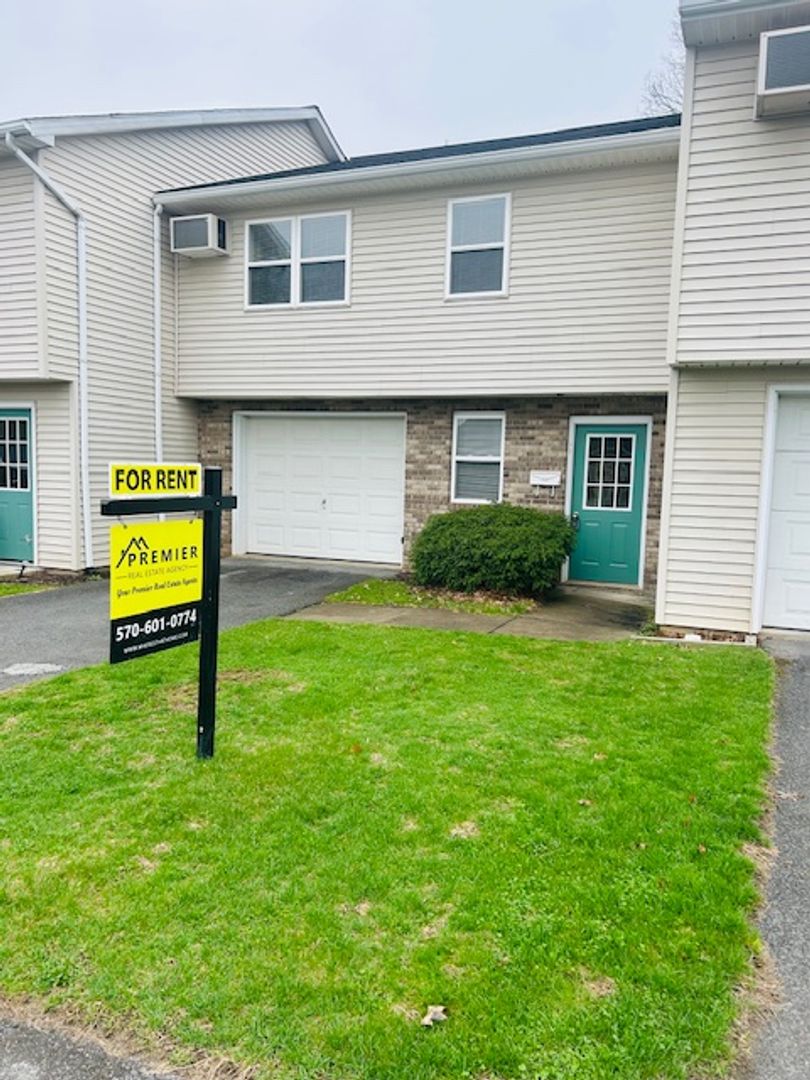 Montoursville Townhome: 75 Rockey Lane