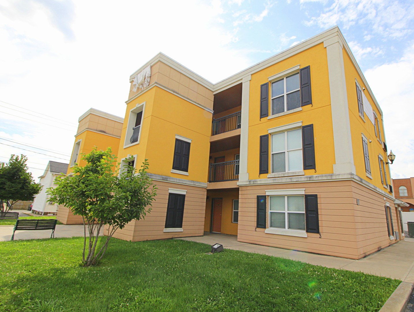 Williamsport Apartment: Available Units