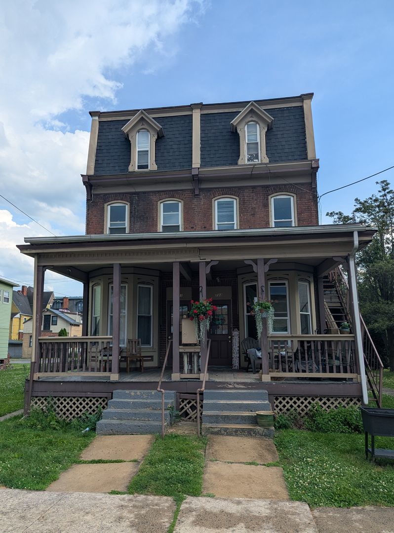 Williamsport Apartment: 731-733 Grace Street
