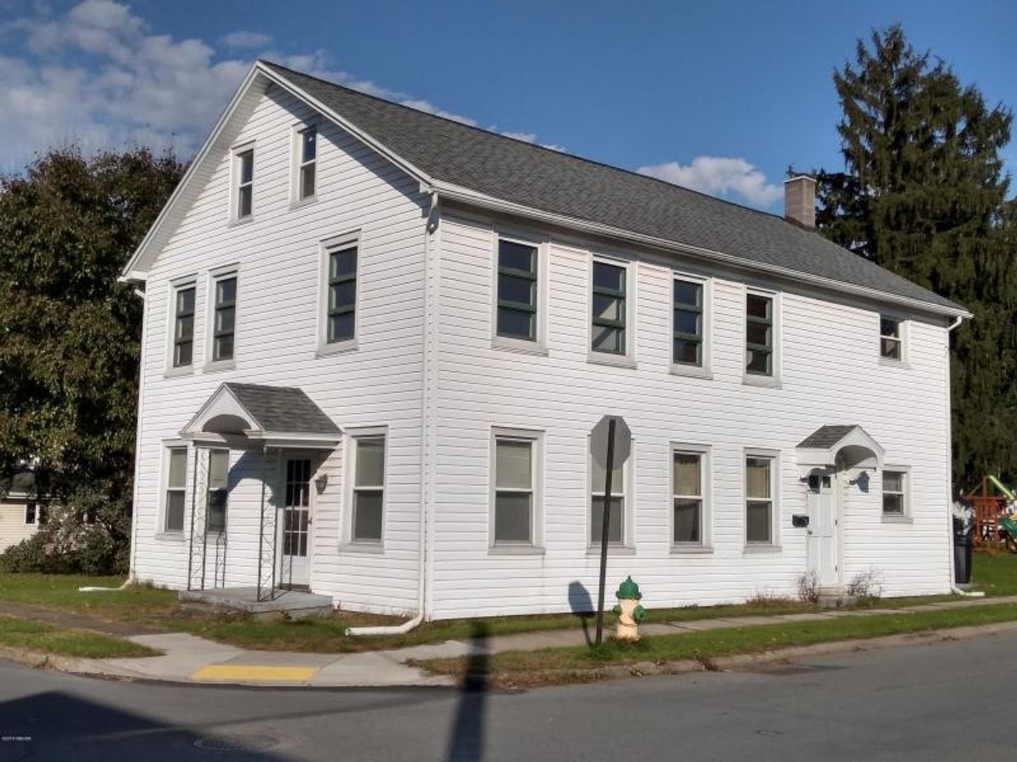 Williamsport Apartment: Available Units
