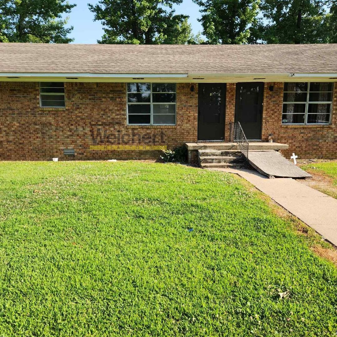 Paragould Apartment: 513 North 14th Street