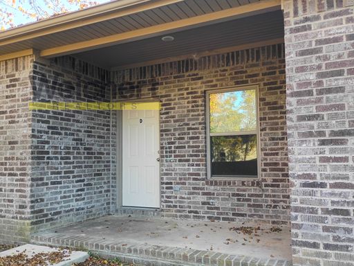 3bed/2bath HUD & Pet friendly – photo 1