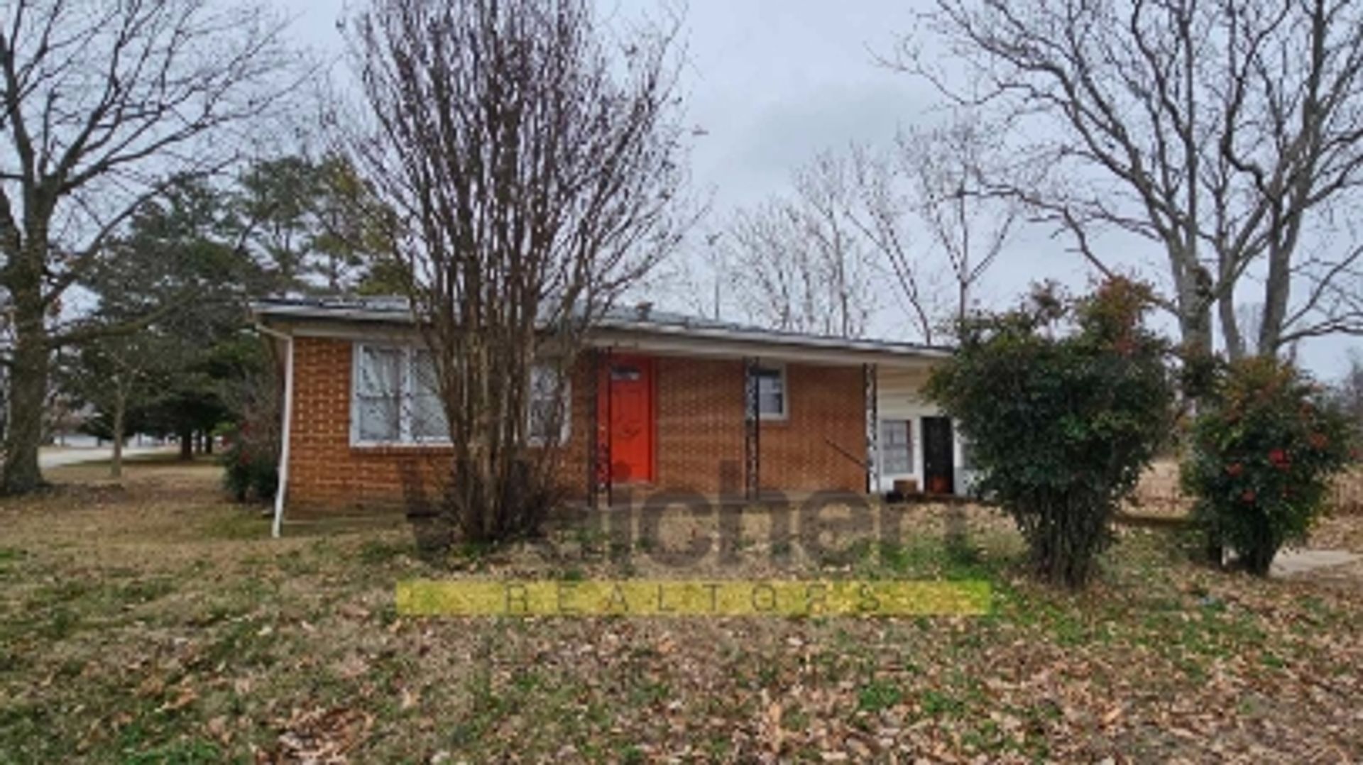 Marmaduke House: 100 South 6th Street