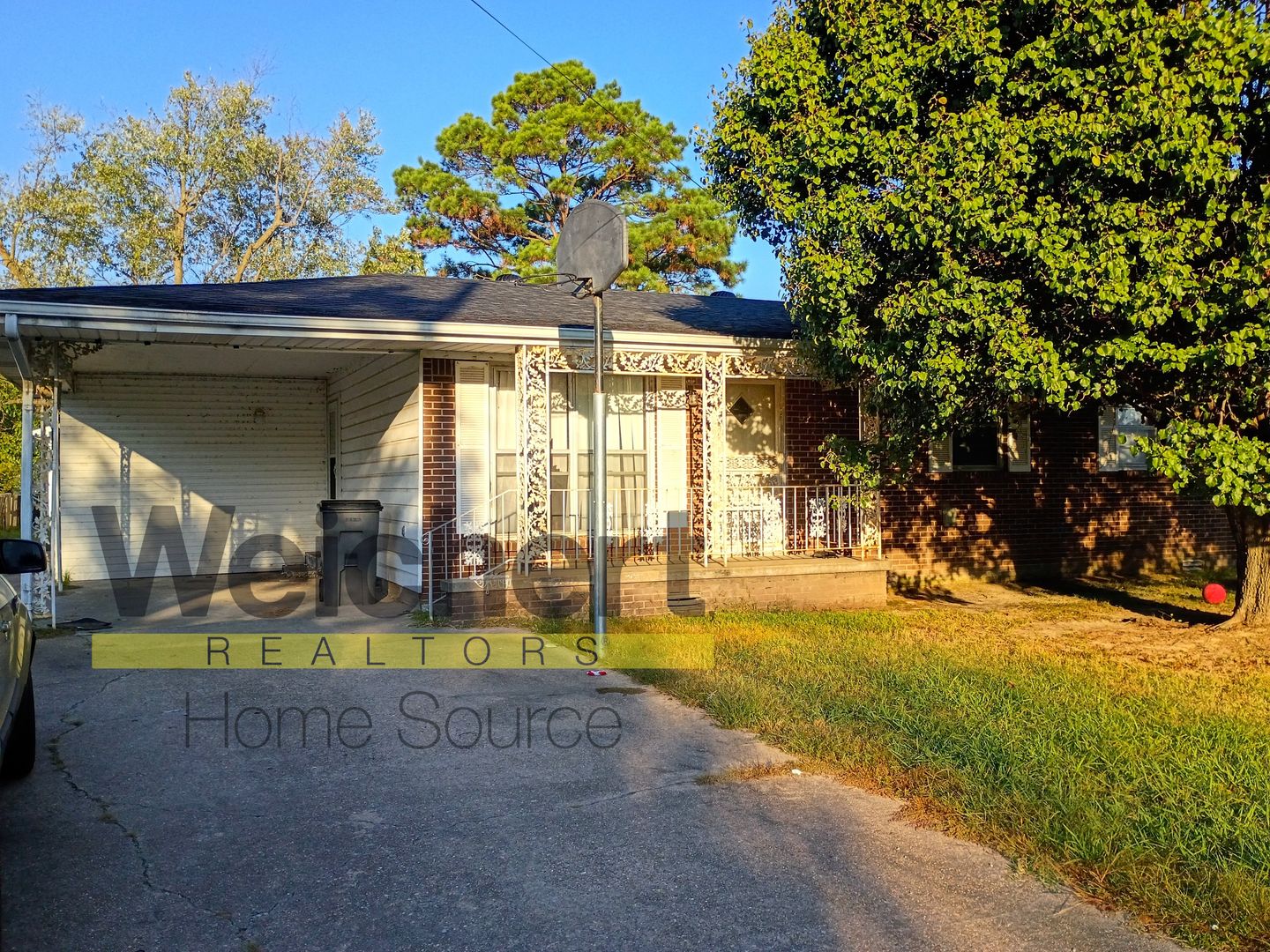 Paragould House: 108 South 13th Ave