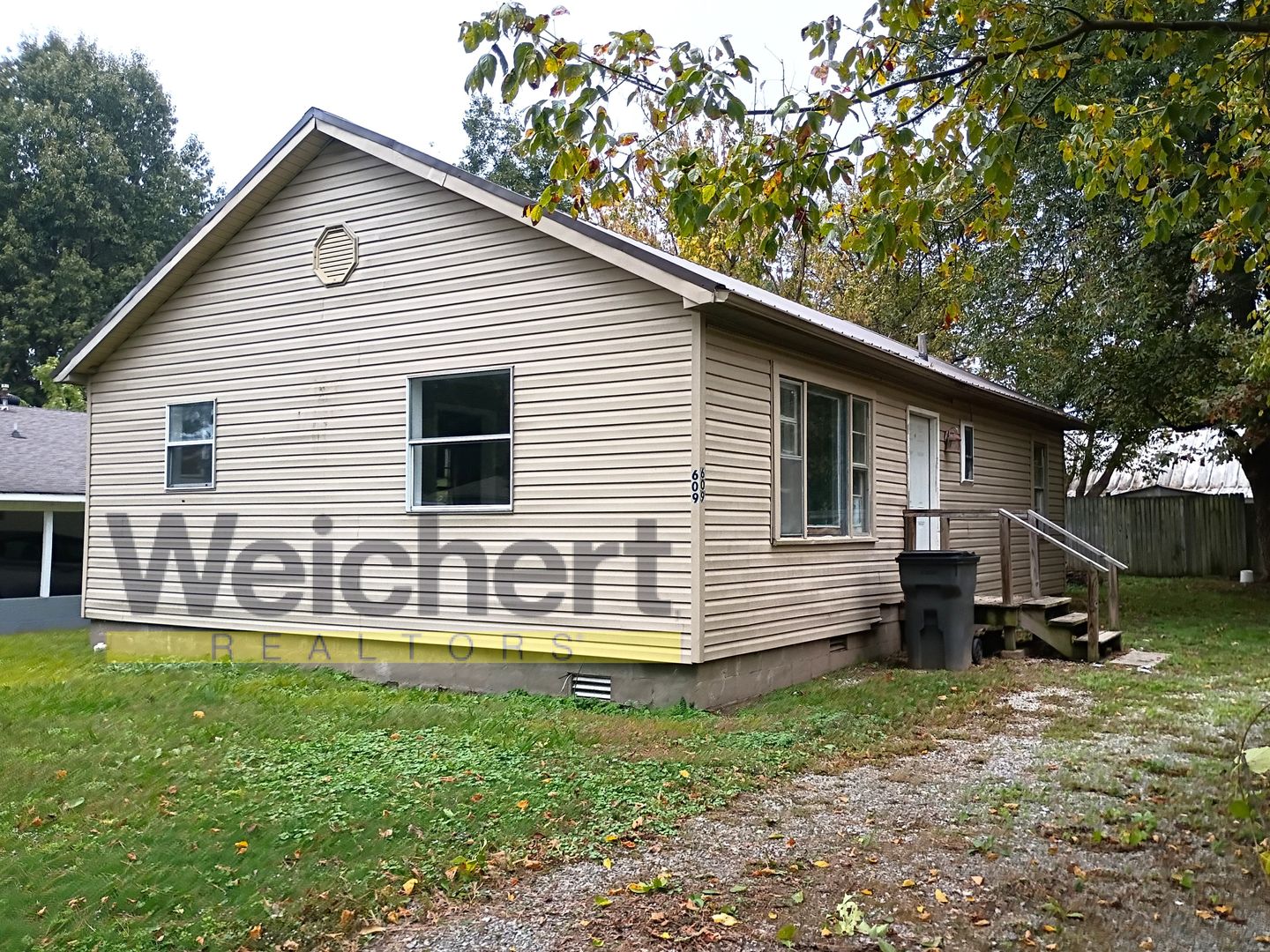 Paragould House: 609 N. 6 1/2 Street