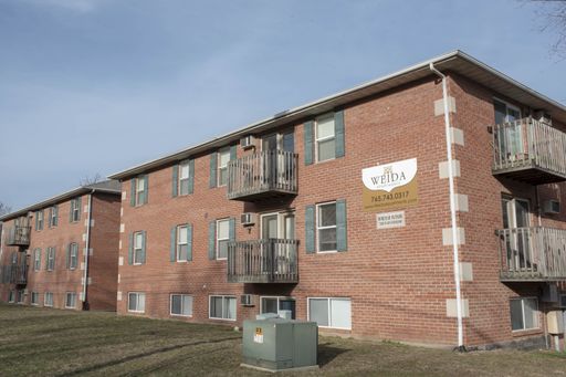 2 bedroom/1 bathroom - Walk to Purdue – photo 1