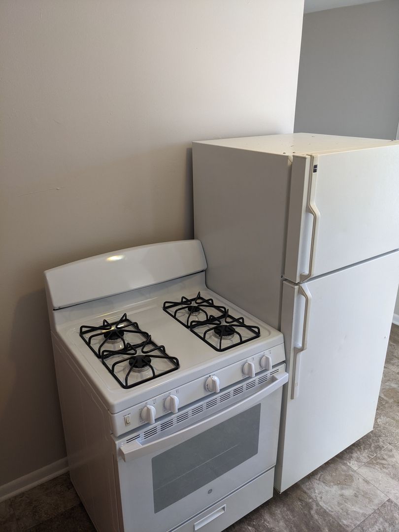 St. Joseph Apartment: 302 S Proctor Ln.