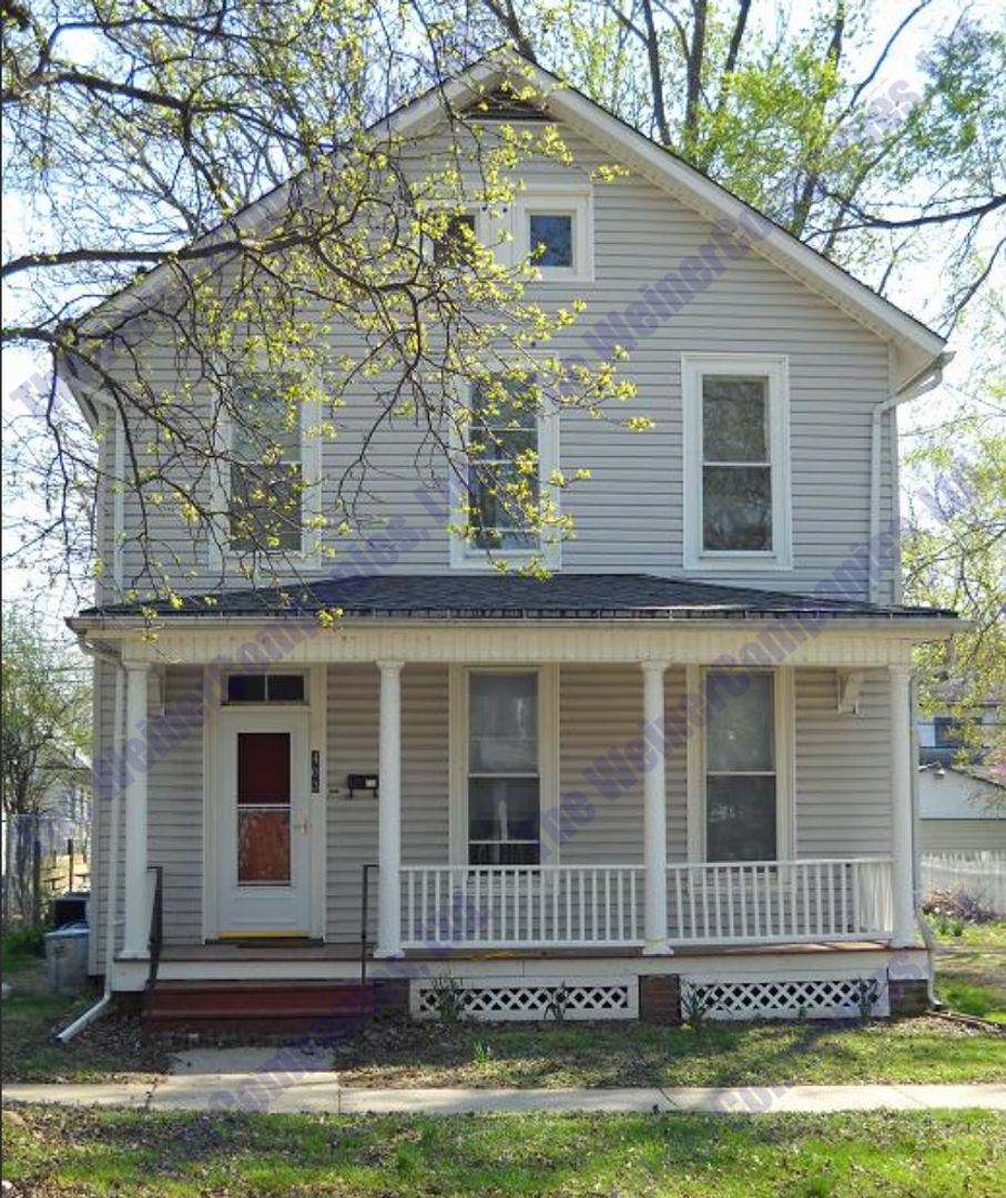 Urbana House: 403 W. Illinois St.
