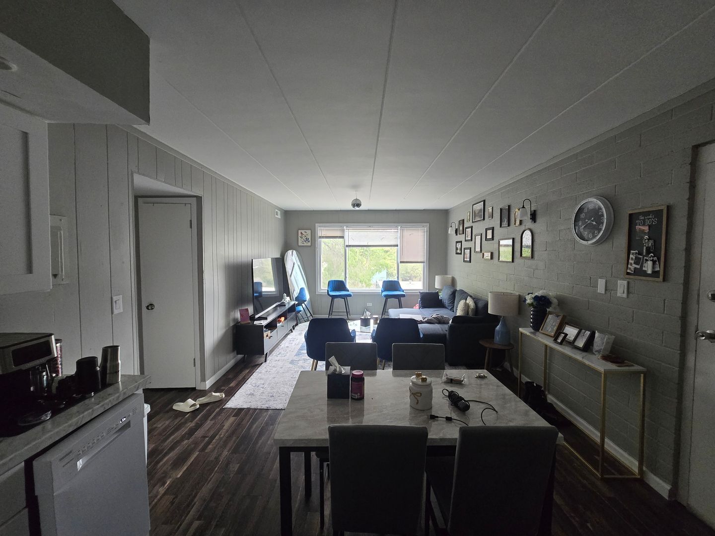 Urbana Apartment: 505 W. Springfield Ave