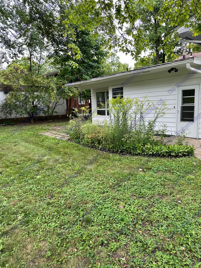 Urbana House: 2006 S. Race St.