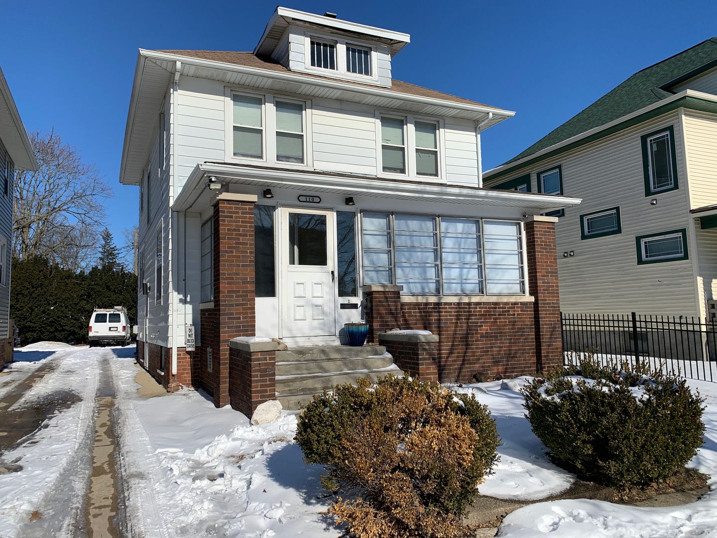 Champaign Apartment: 110 W. Columbia Ave