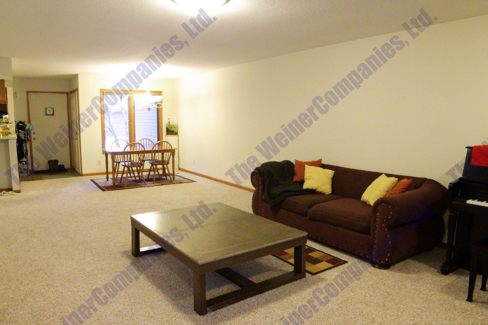 Urbana Condo: 1804B Glenwood Oaks Ct.