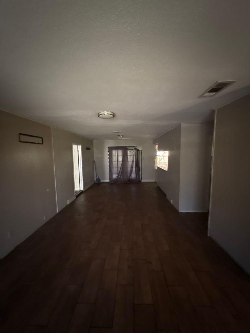 Shreveport House: 733 Kingridge PL