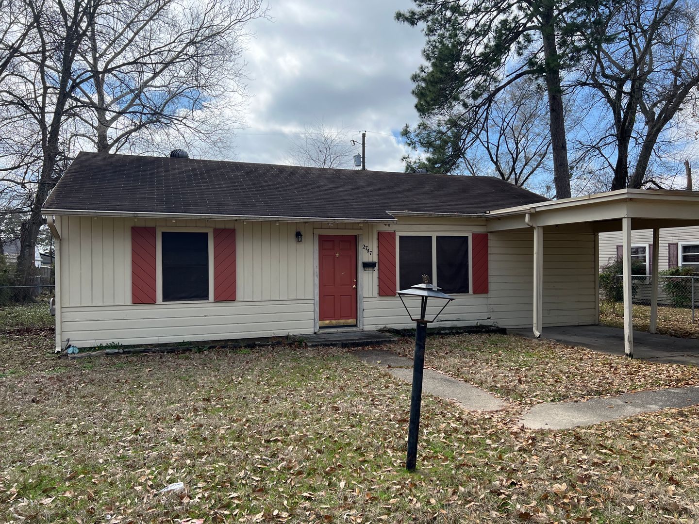 Shreveport House: 2747 Rosemont St