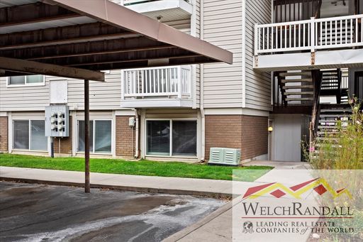 2 Bedroom 1 Bath Condo in Roy