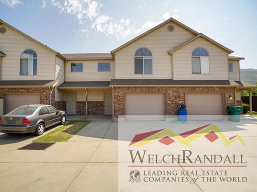 Comfort & Convenience in East Layton - 3 Bedroom Townhome! – photo 1