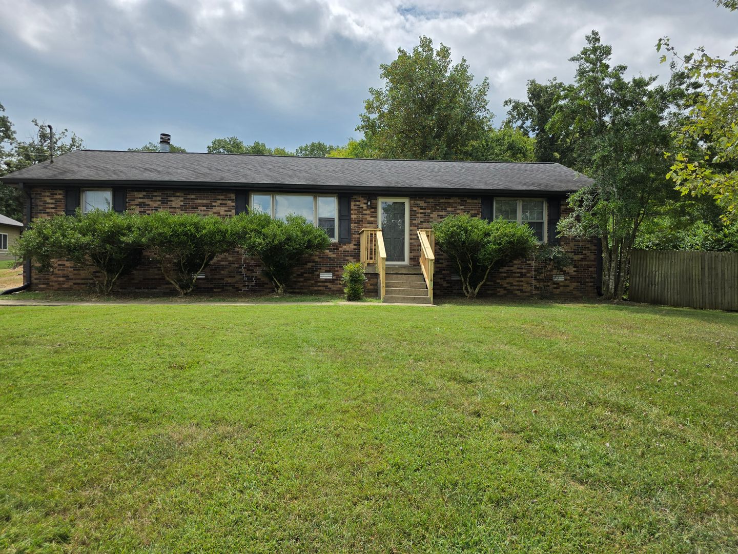 Mount Juliet House: 211 Kings Road