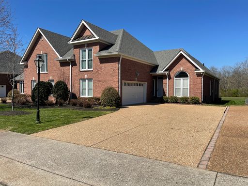 Rare find in Hermitage for Lease
