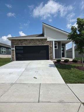 For Lease!! Experience comfortable, low-maintenance living in one of Gallatin’s premier active-adult 55+ communities. – photo 1