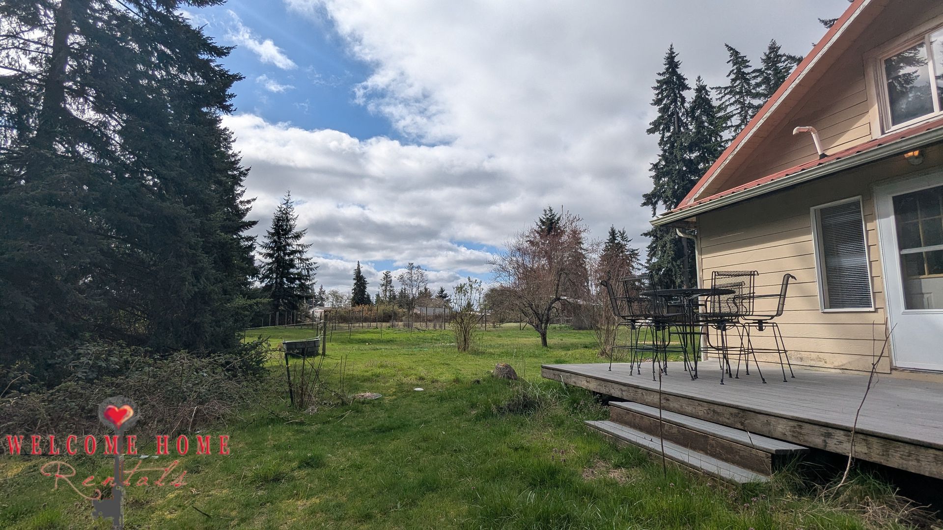 Yelm House: 16625 Railway Rd. SE