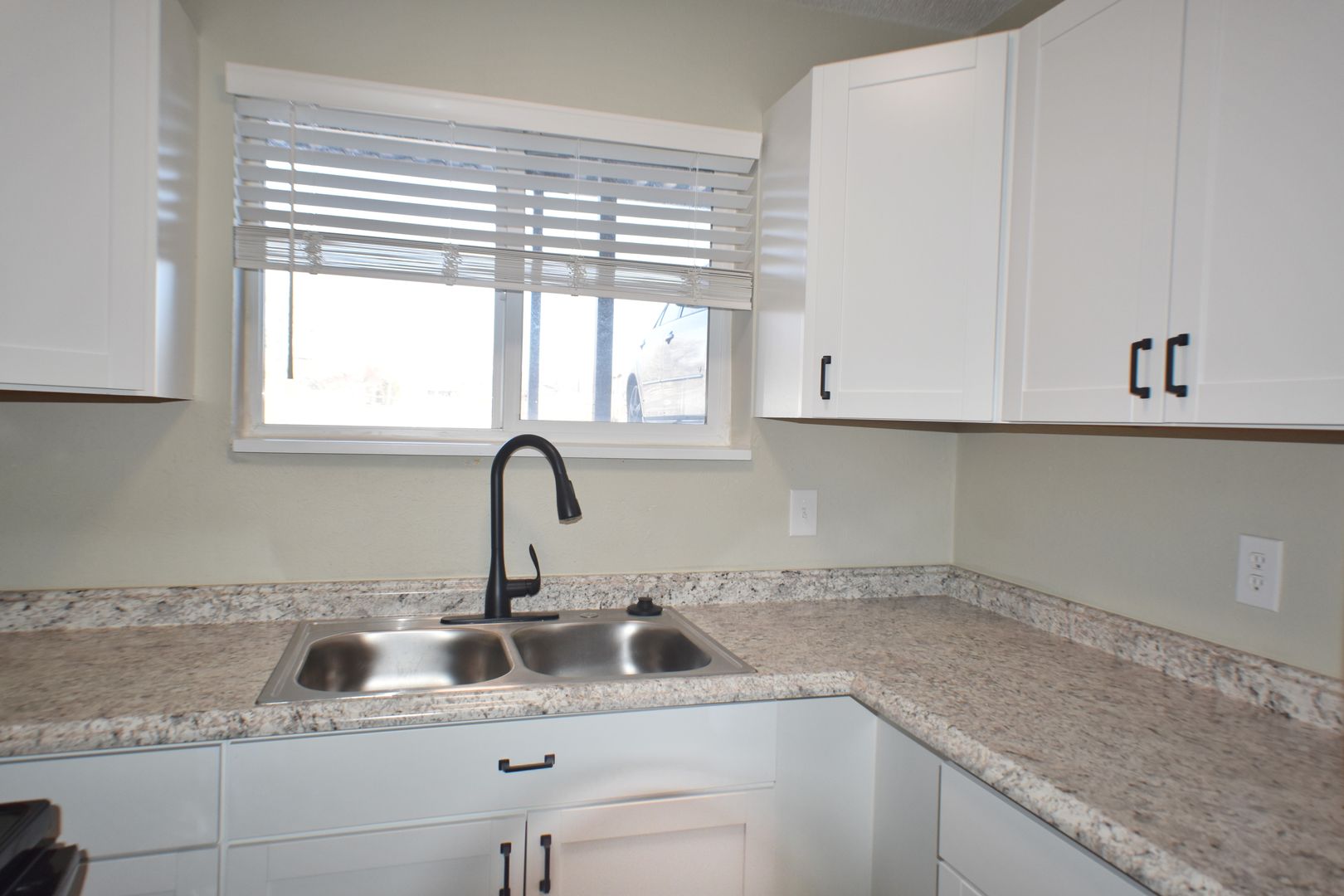 Grand Junction Apartment: 306 - 450 Chipeta Avenue