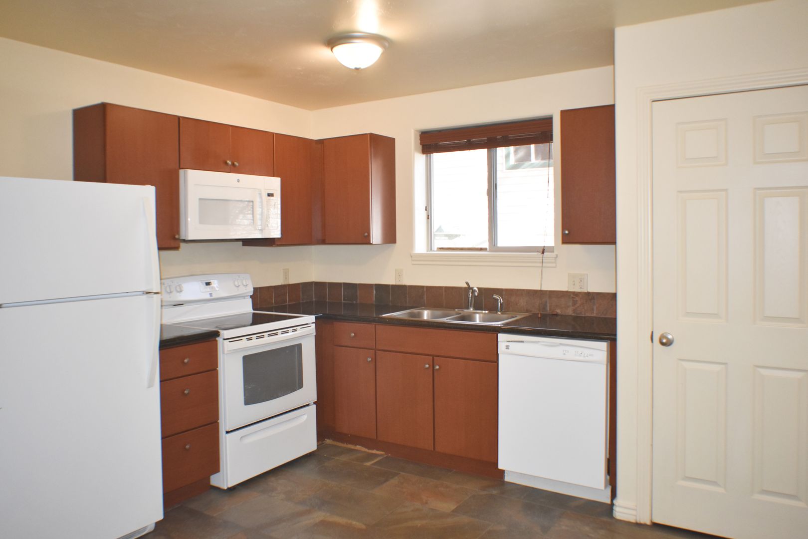 Grand Junction Apartment: 1115 Belford Avenue