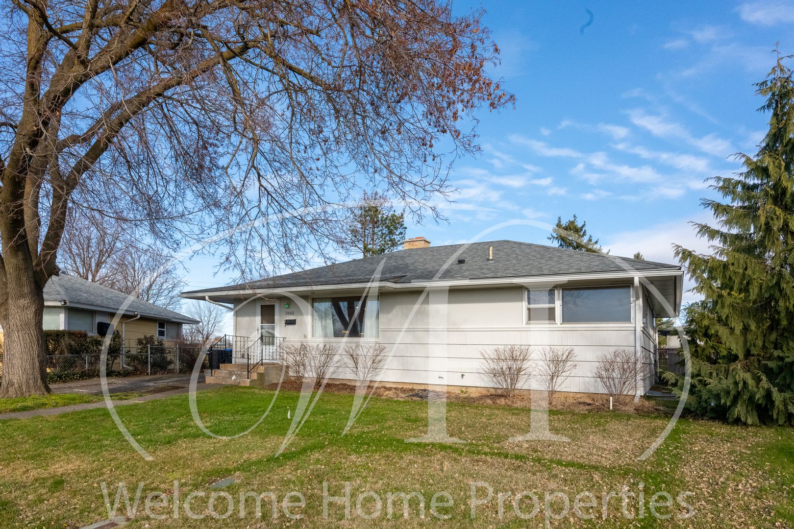 Walla Walla House: 1665 University Dr