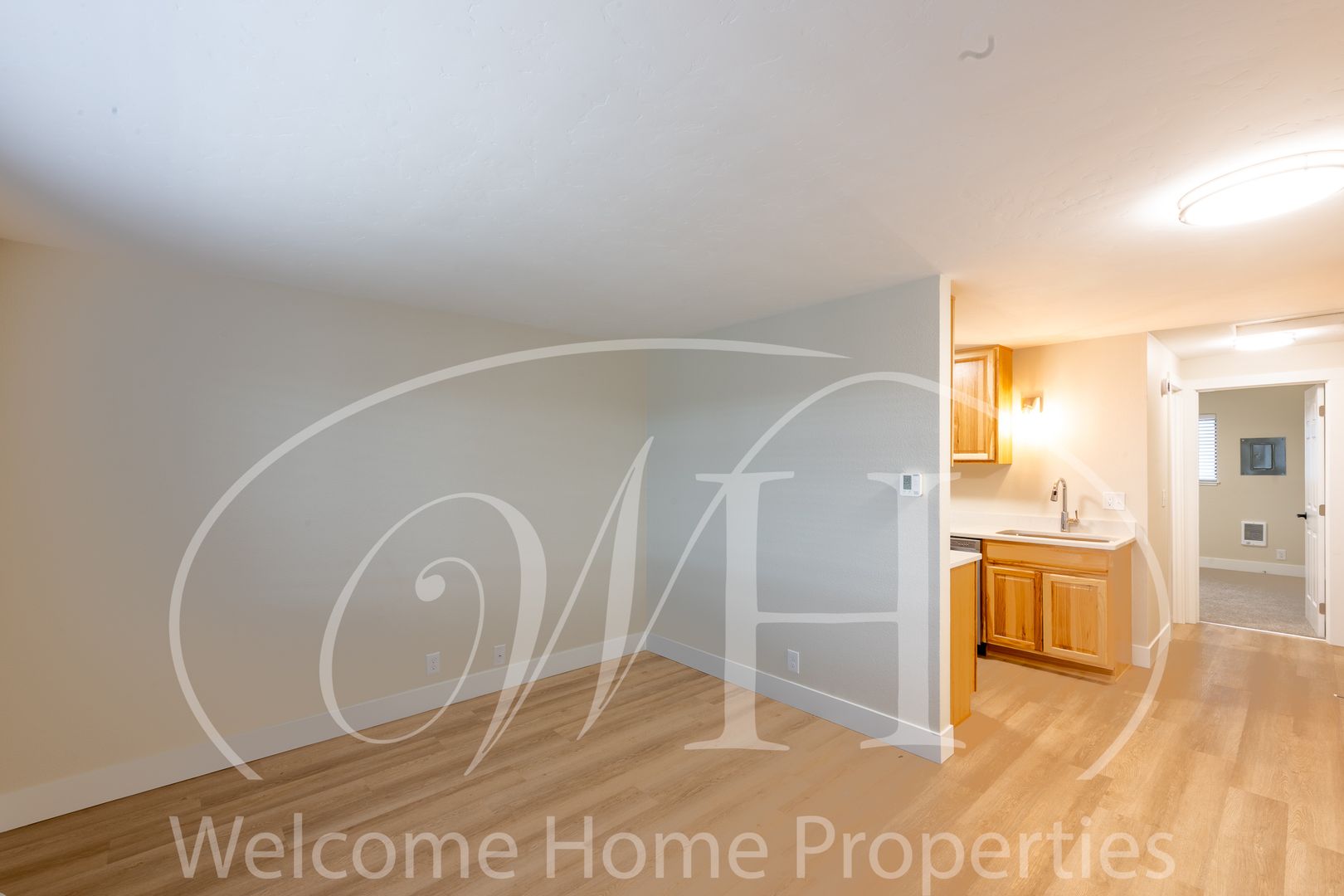 College Place Apartment: 1200 SE Broadway Ave