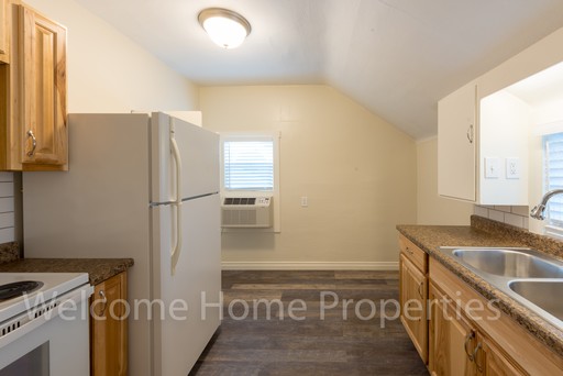 Cozy 1 Bedroom Apartment Close to WWU