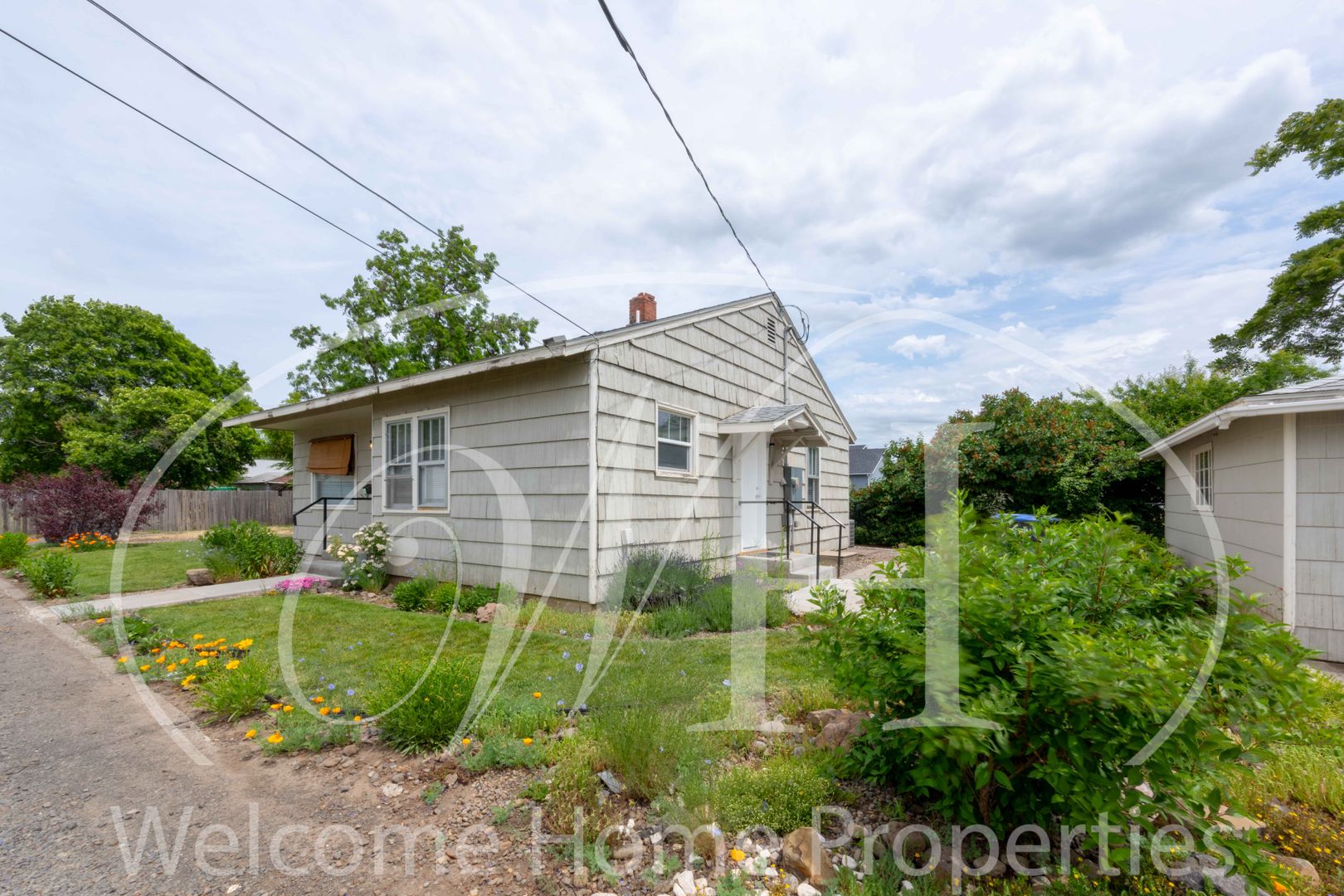 Walla Walla Apartment: 1235 Boyer Ave