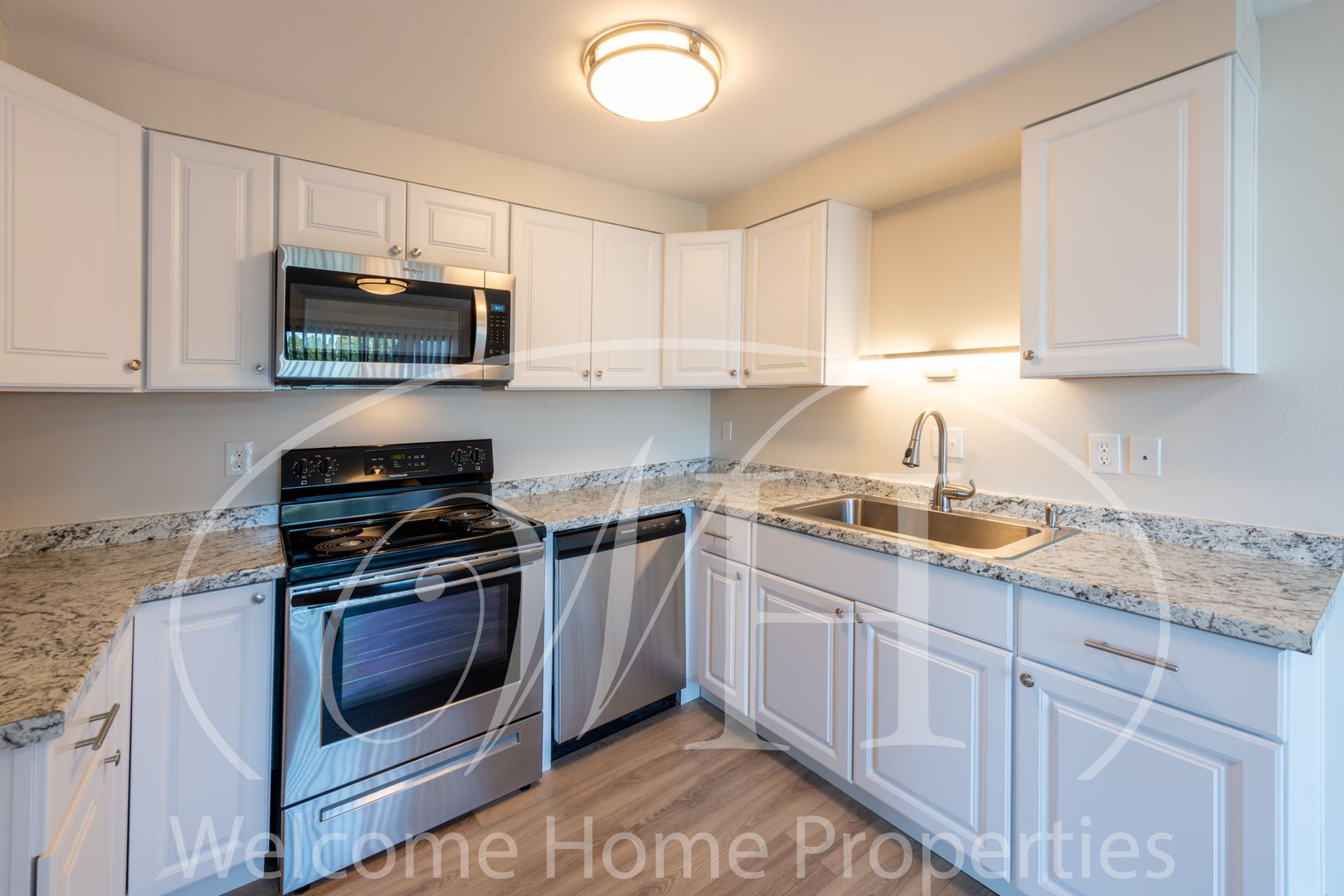 College Place Apartment: 245-255 NE Elder Place