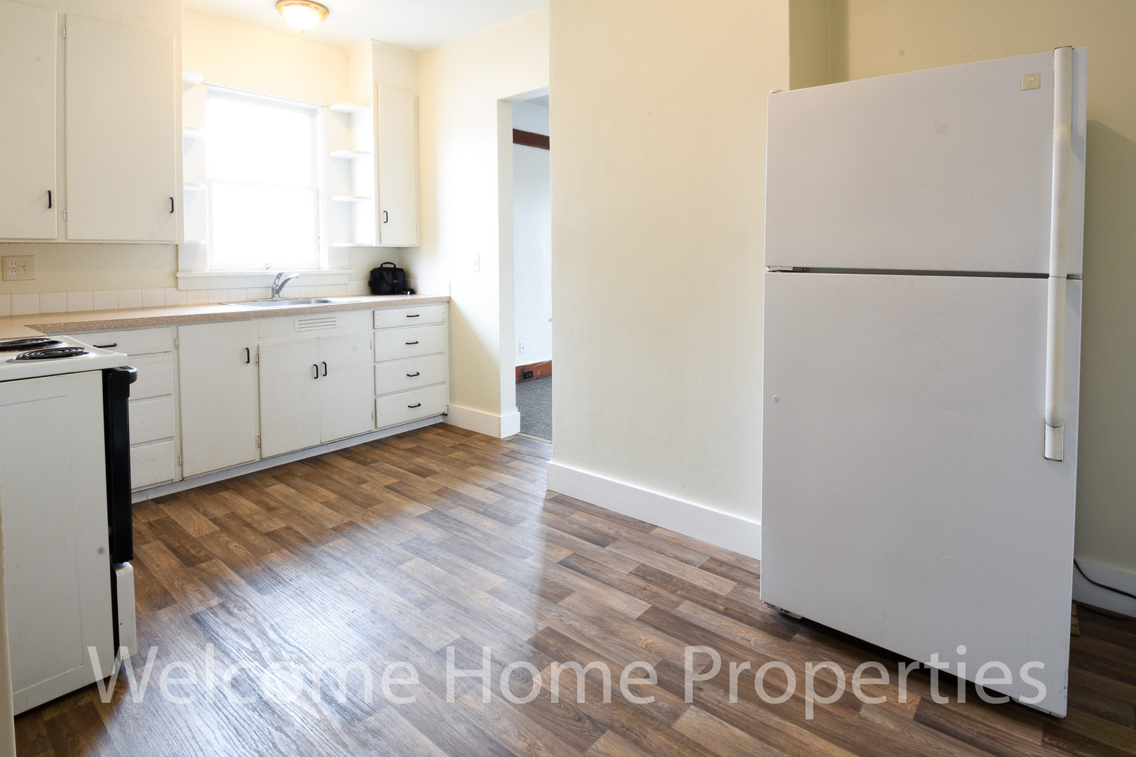 Walla Walla Apartment: 329 S 3rd Ave