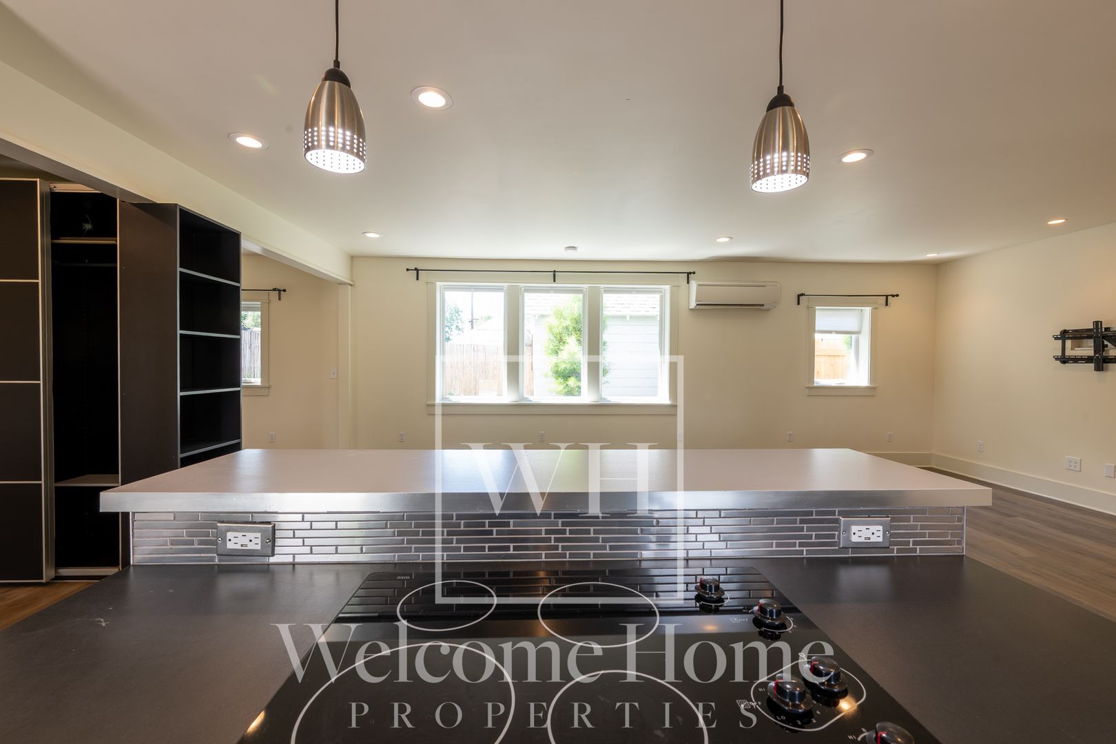 Walla Walla Apartment: 521 Ankeny St