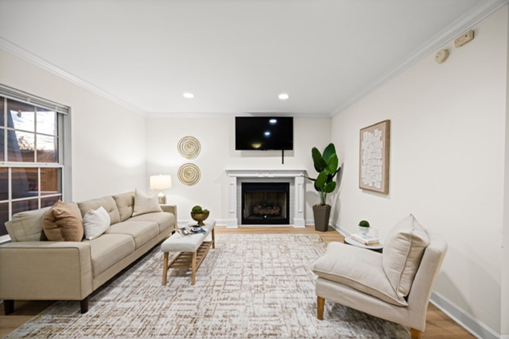 Chattanooga House: 2211 E. 12th St