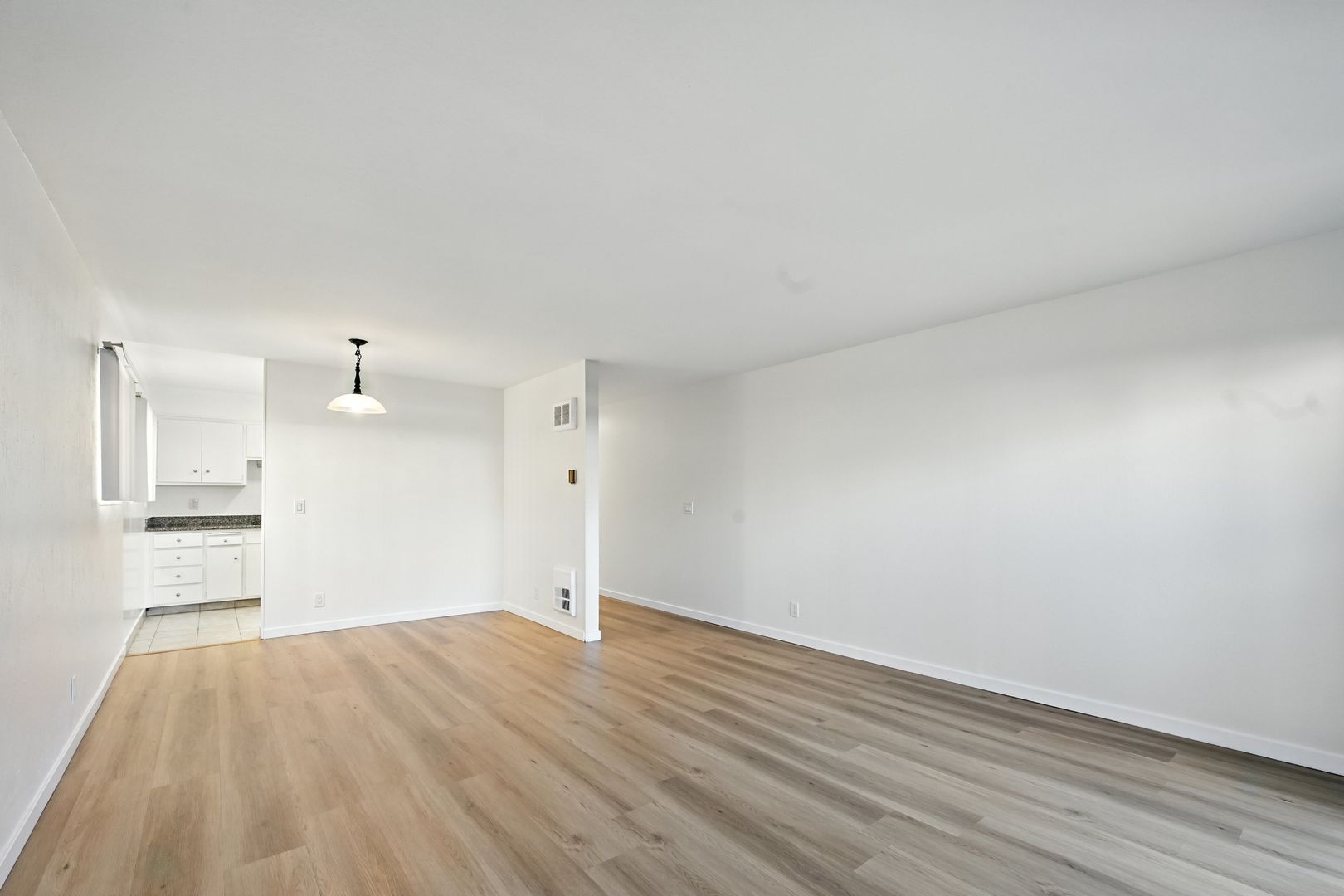 Oakland Apartment: 465 Lee St.