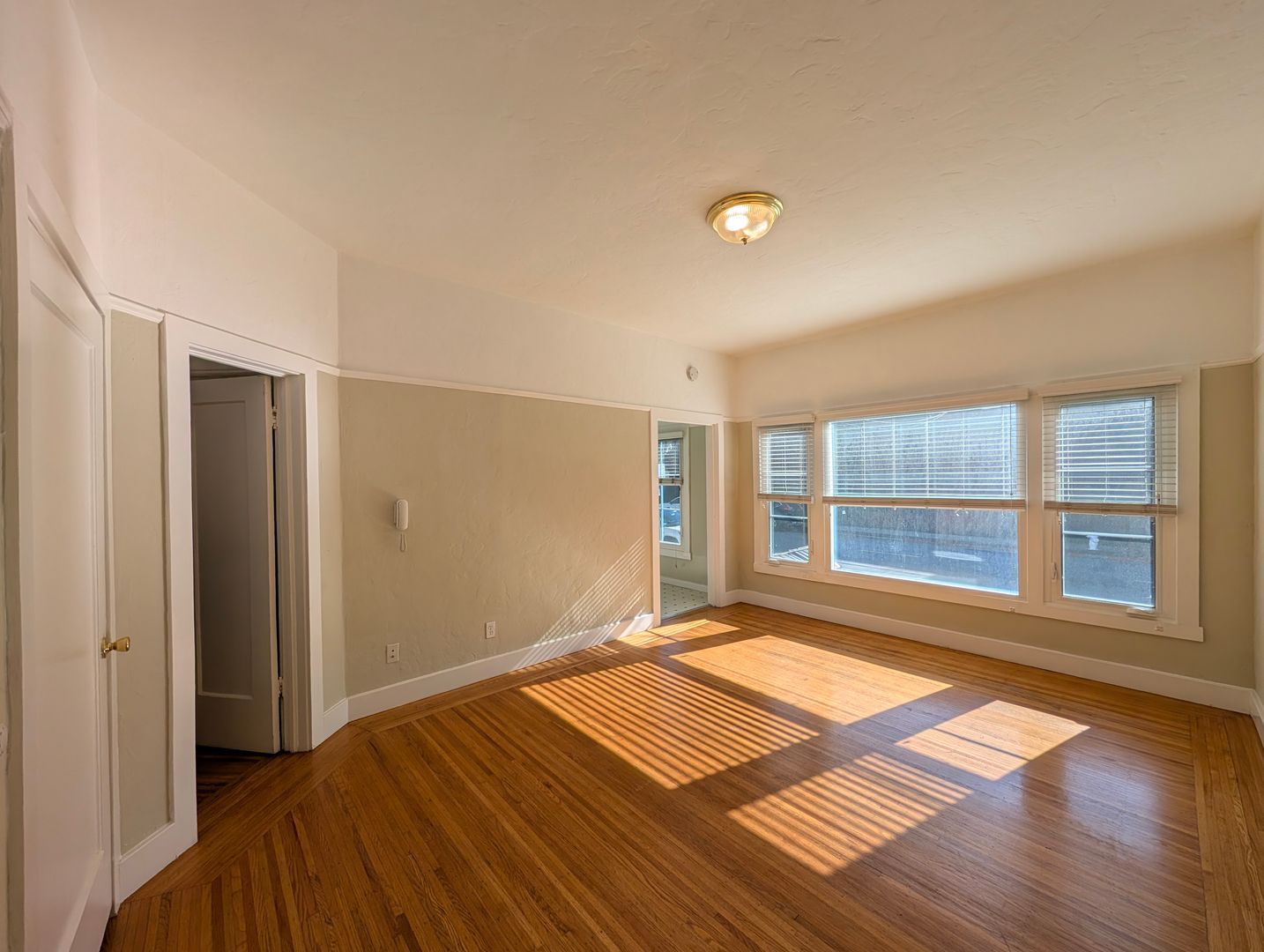 Berkeley Apartment: 2451 Le Conte Ave.