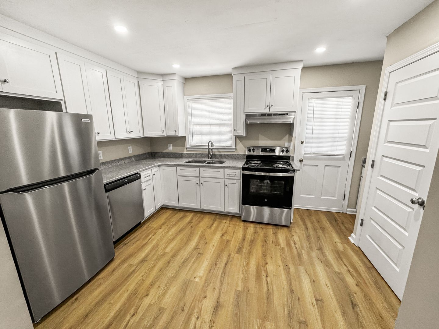 ROCKY MOUNT Apartment: 3430 SUNSET AVENUE, APT 8A