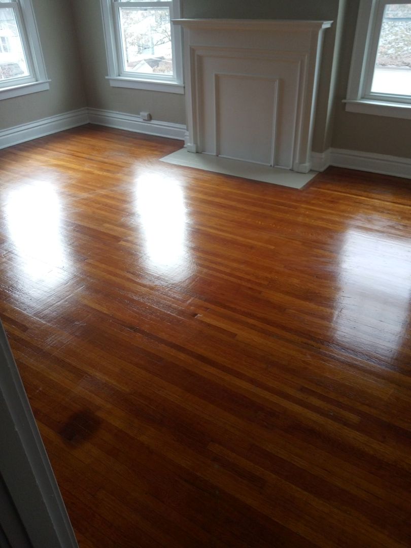 Huntington Apartment: 1112 9th Street