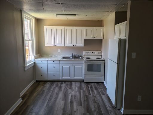 Recently Remodeled Apartment for Rent 1128 9th Ave, 2 Bedroom $750 per month plus $750 security deposit