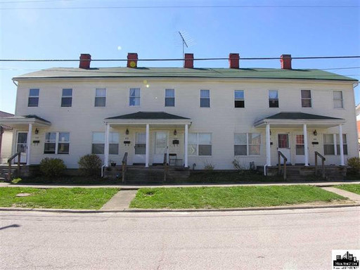 Apartment for Rent 430 10th St West 2 Bedroom $700