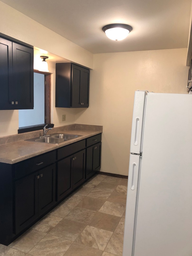 Milwaukee Apartment: 4635 S 20th Street