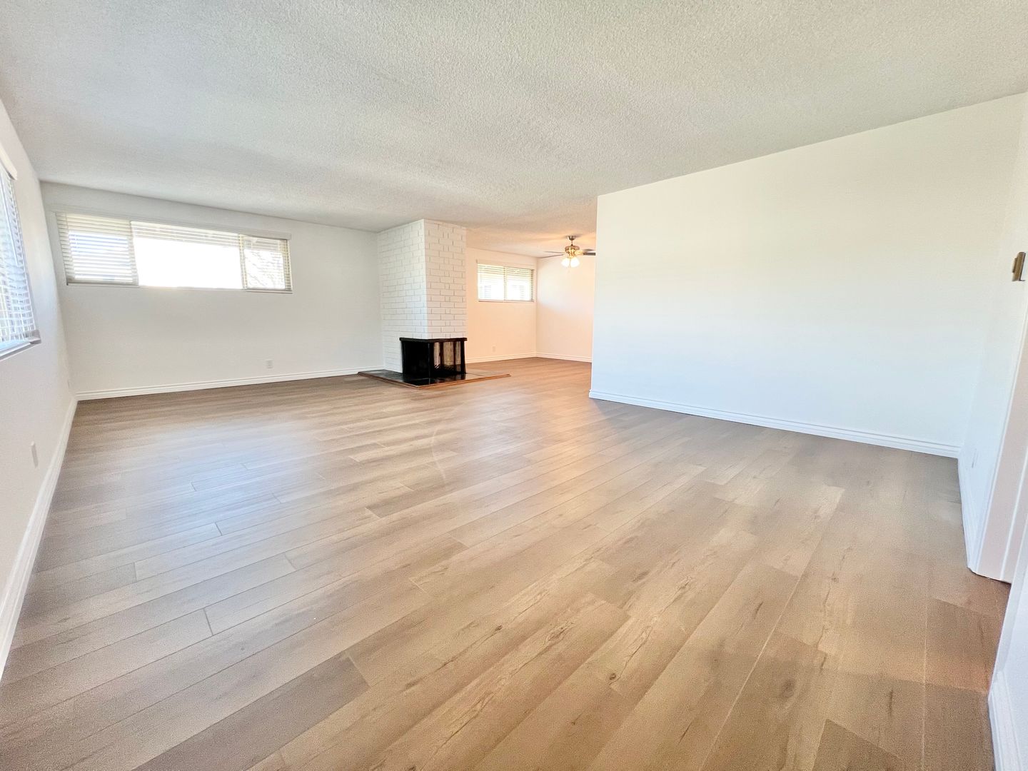 Long Beach Apartment: 1535 Termino Ave