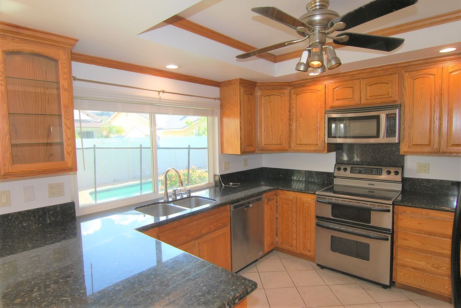 Orange House: 427 S Wrightwood Street