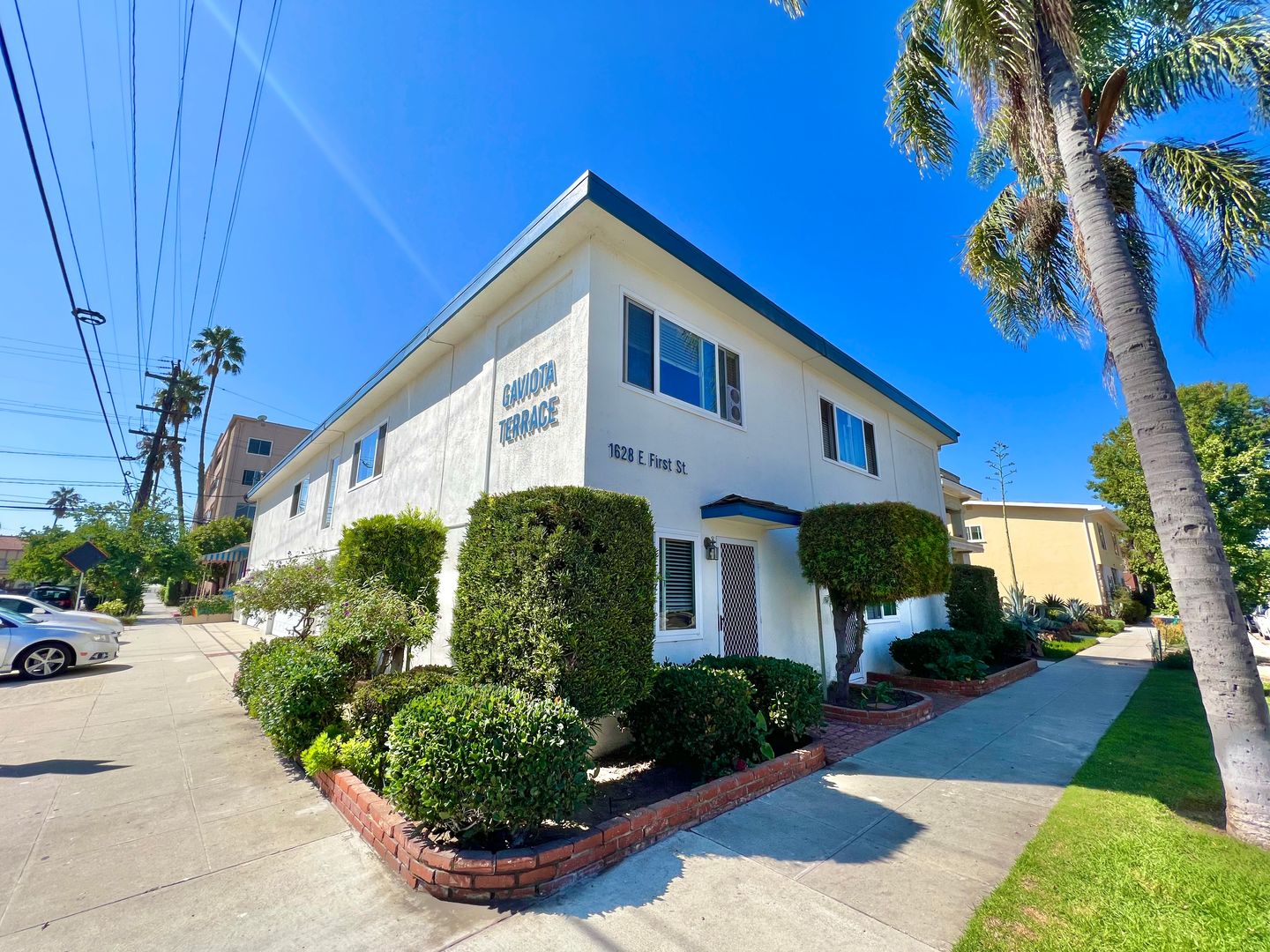 Long Beach Apartment: 1628 E. 1st St