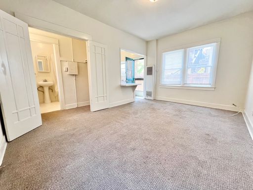 Cozy Bluff Heights Studio with Fresh Updates in a Quiet Community – photo 1