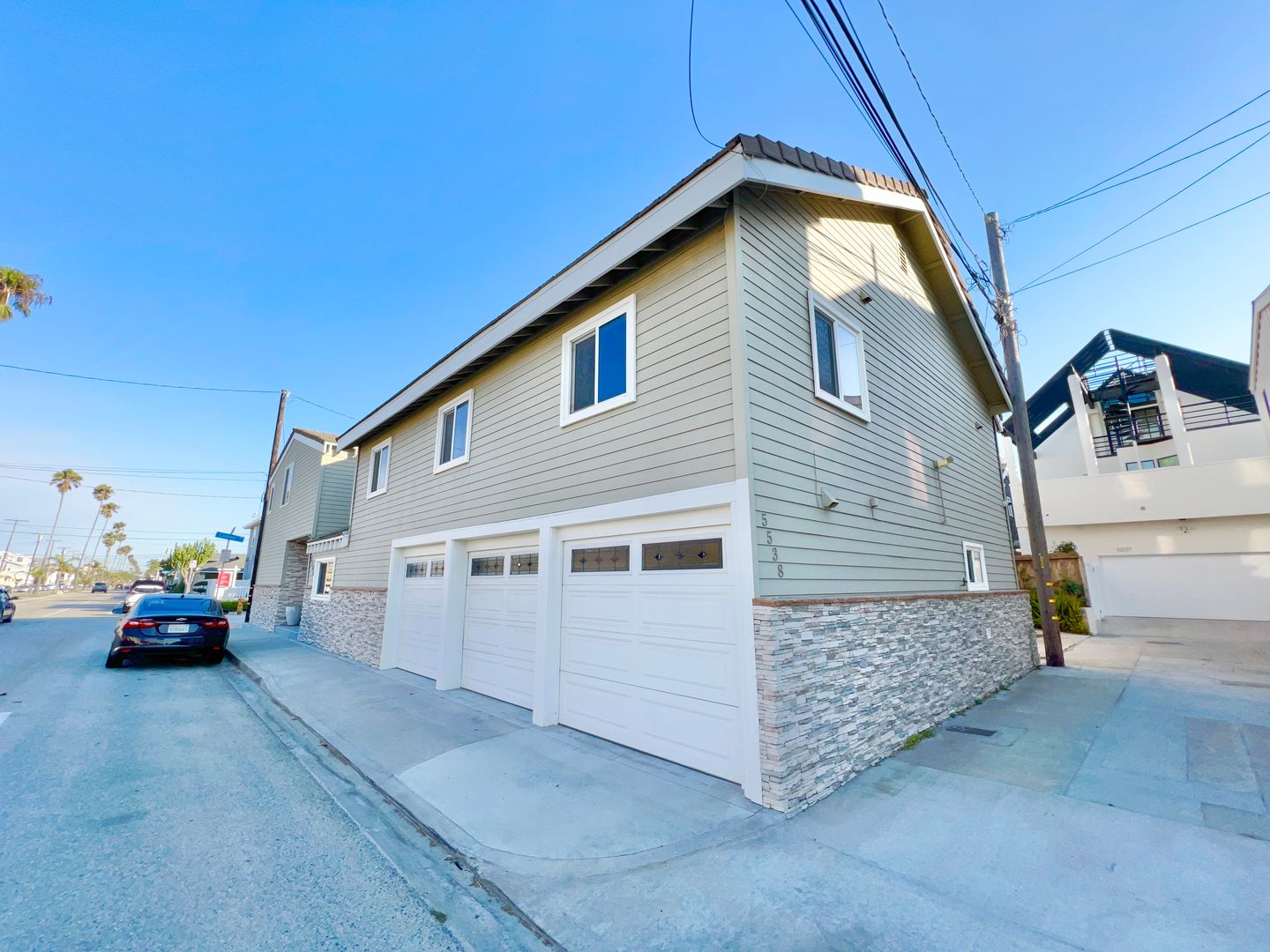 Long Beach Apartment: 5538 E Ocean Blvd