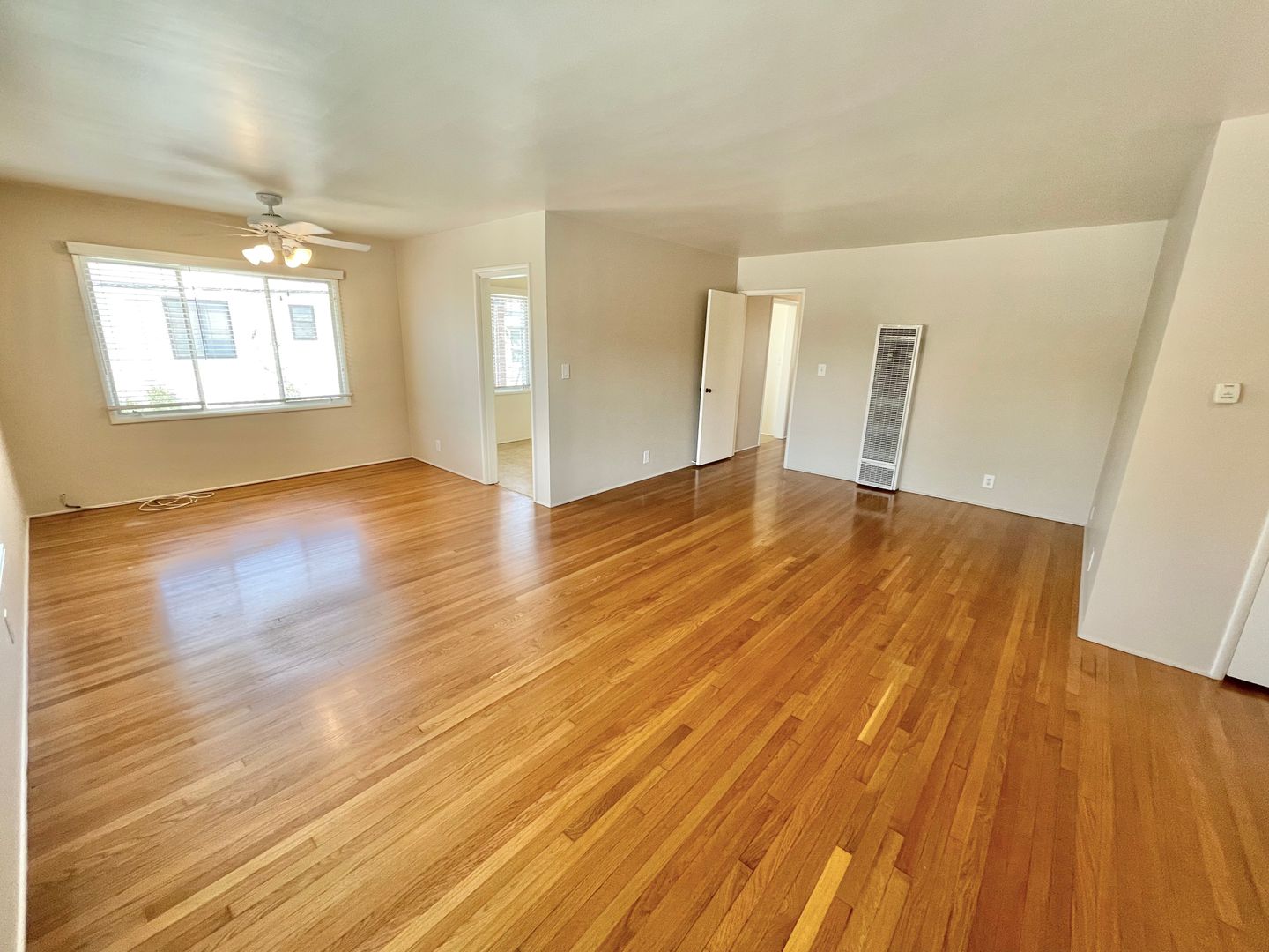 Long Beach Apartment: 108-110 Redondo